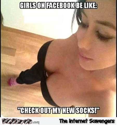 24-girls-on-Facebook-be-like-funny-meme.jpg