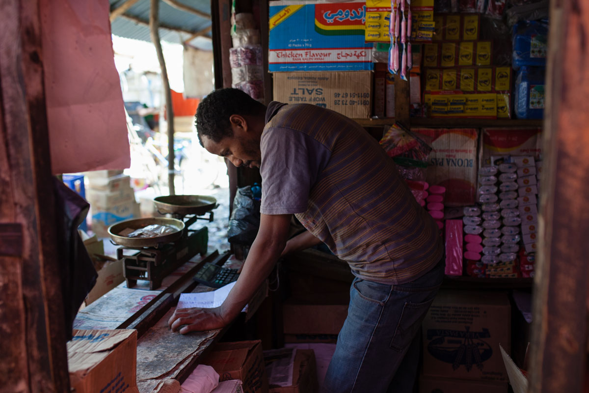 Ethiopia_Bahardar_market_walk_Victor_Bezrukov_2015-7.jpg