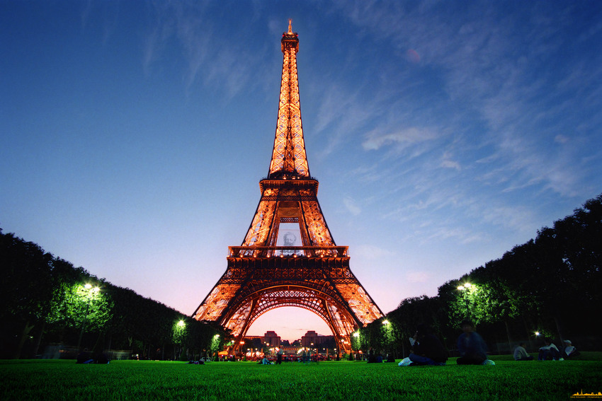 citroen-eiffel-tower.jpg