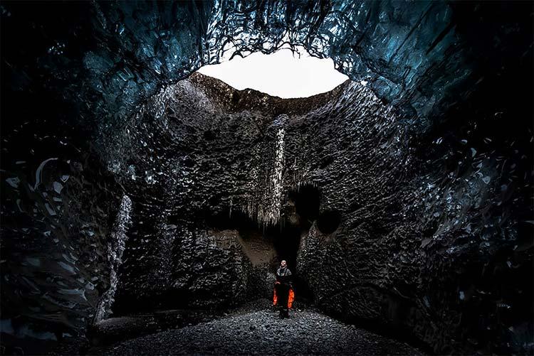 ภาพบรรยากาศแสนงดงามของถ้ำน้ำแข็ง-Breidamerkurjokull-ในไอซ์แลนด์-7.jpg