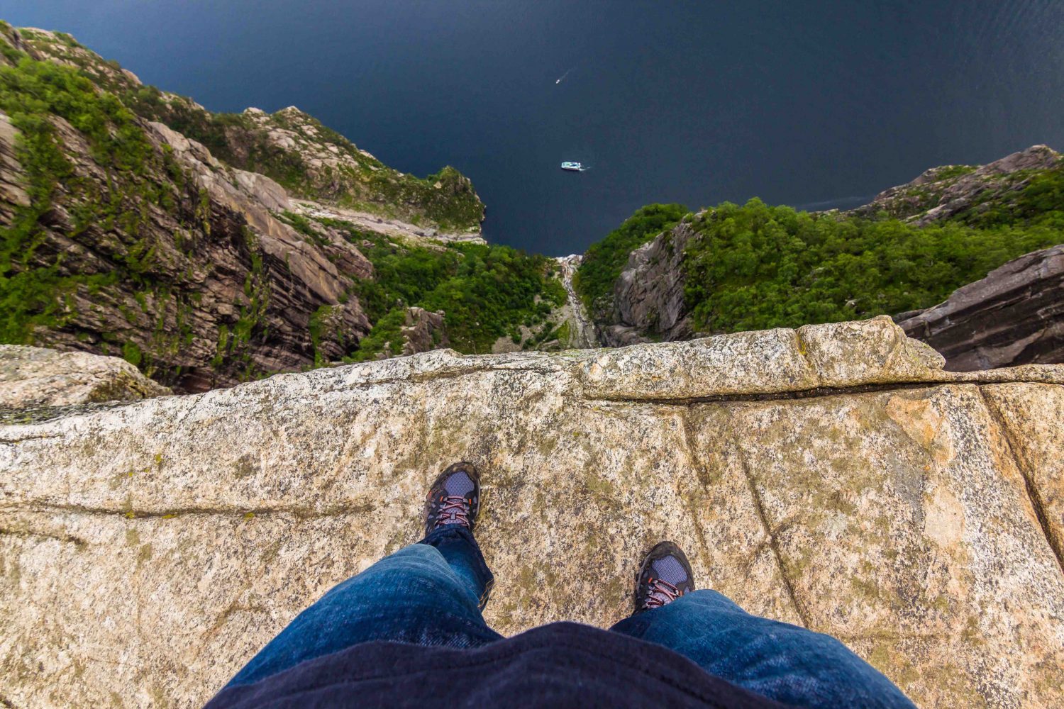 cliff-edge-e1483046900970.jpg