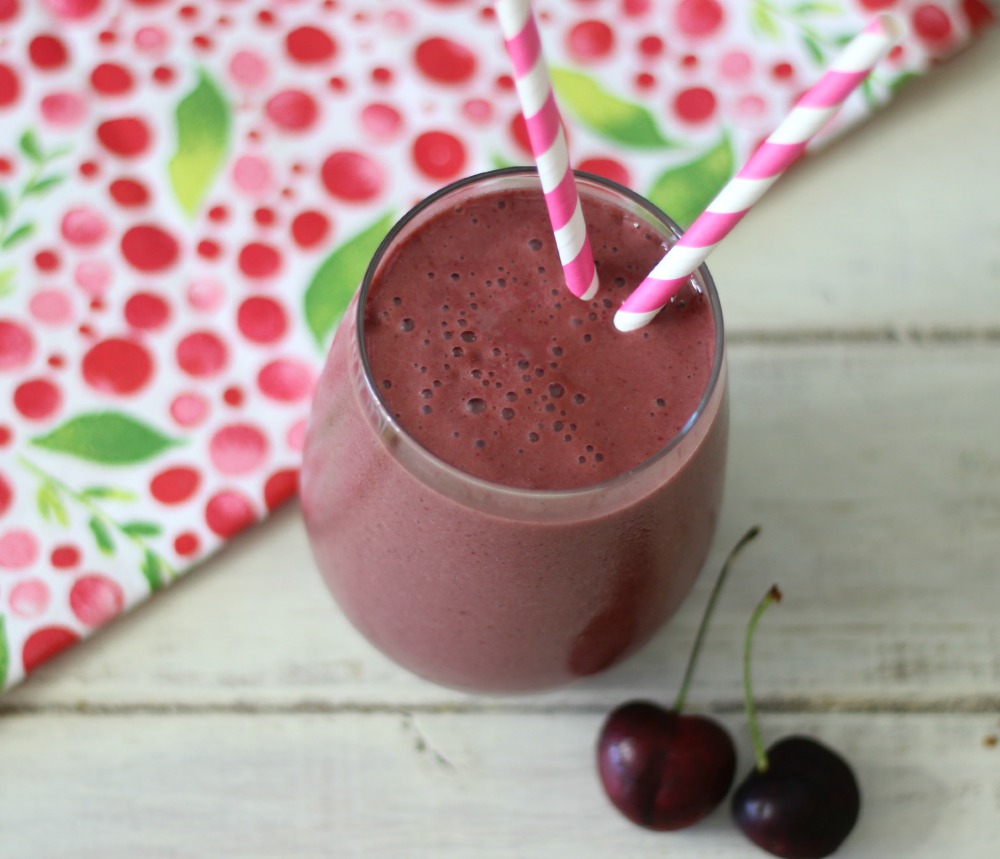 Cherry-Vanilla-Protein-Shake-007a.jpg