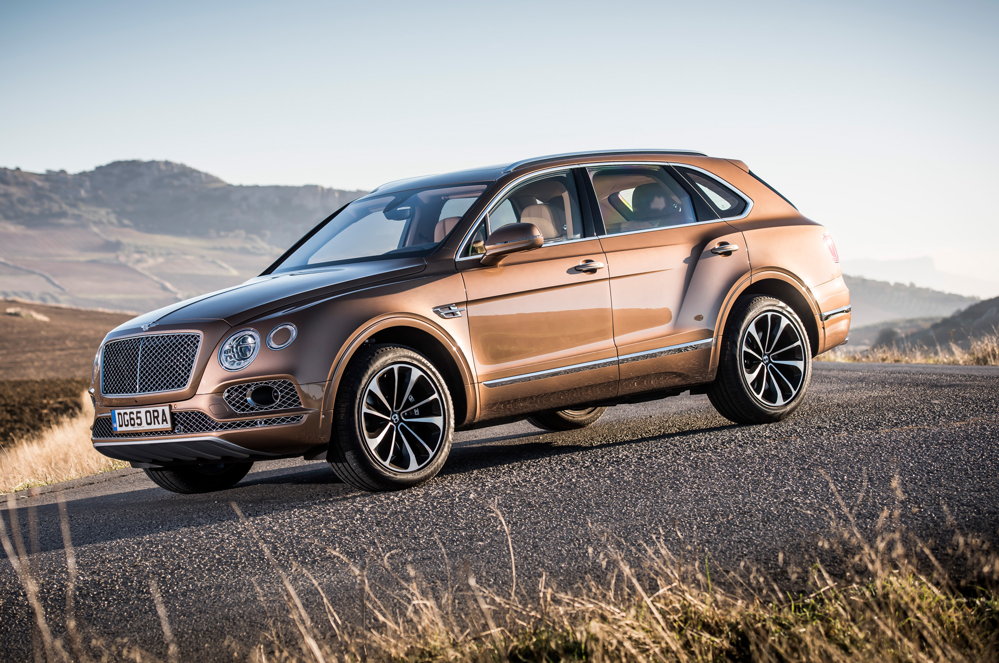 Bentley Bentayga.jpg