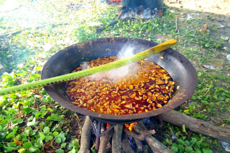 Kuah beulangong khas Aceh (loveacehcom).  Otonomicoid.jpg