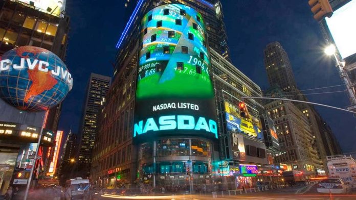 NASDAQ-Bitcoin-Futures-696x392.jpg