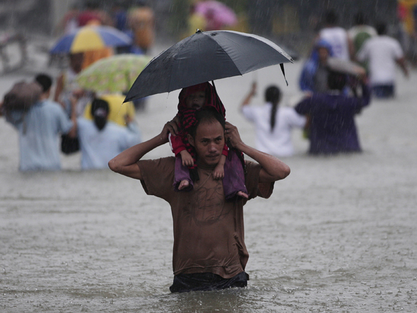 why-huge-flooding-in-the-philippines-has-caused-twitter-to-start-talking-about-noahs-ark.jpg