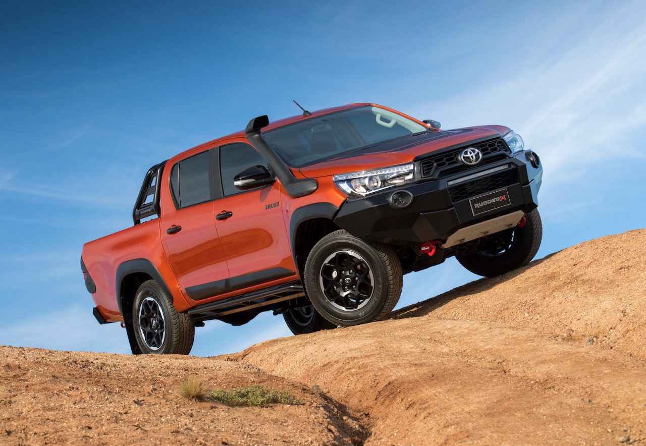 2018-Toyota-HiLux-Rugged-X-1280x884.jpg