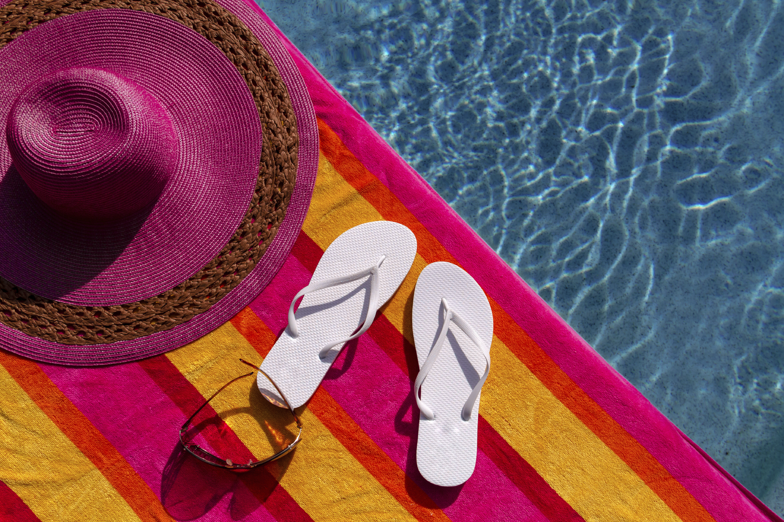 sandals-sunglasses-hat- iStock_000044460844_Large.jpg