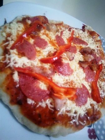 pizza lisya.jpg