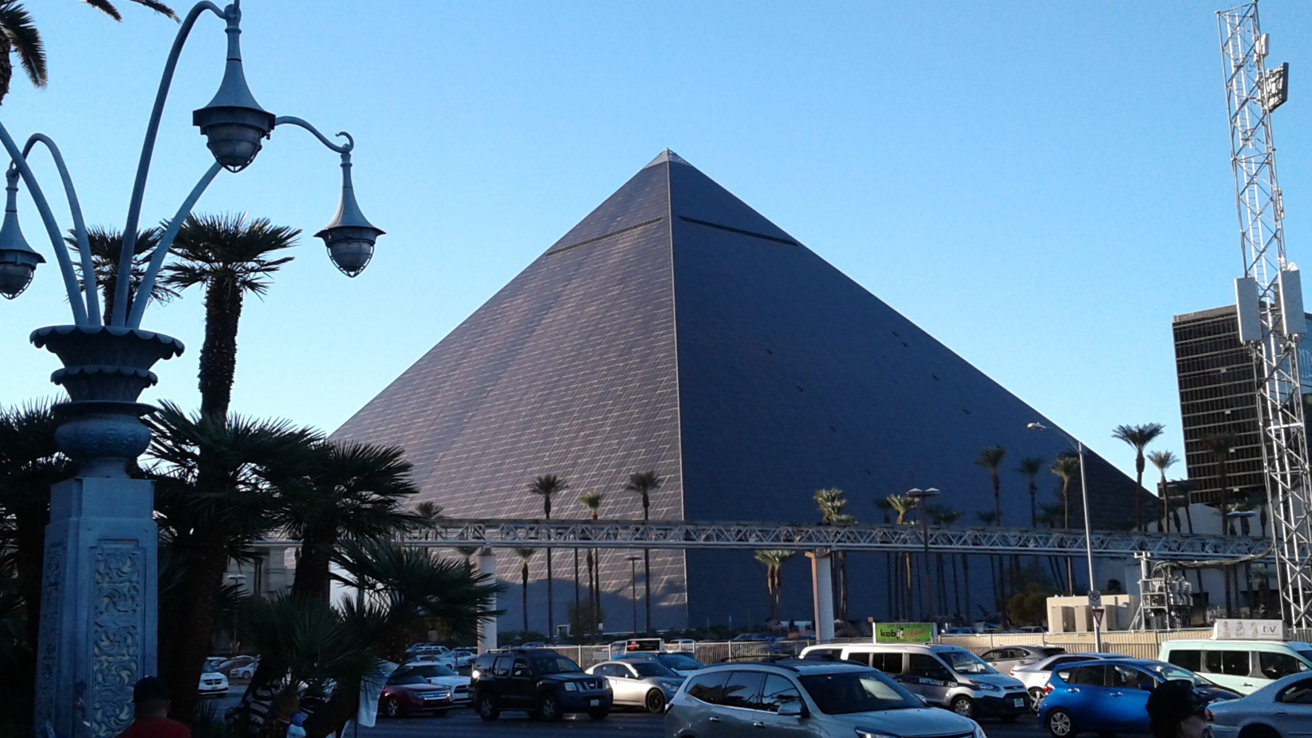 luxor.jpg