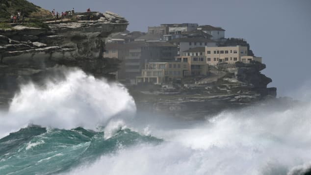 tamarama-beach.jpg