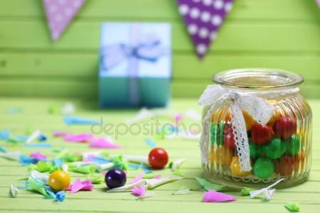 depositphotos_150066426-stock-photo-color-candy-in-glass-jar.jpg