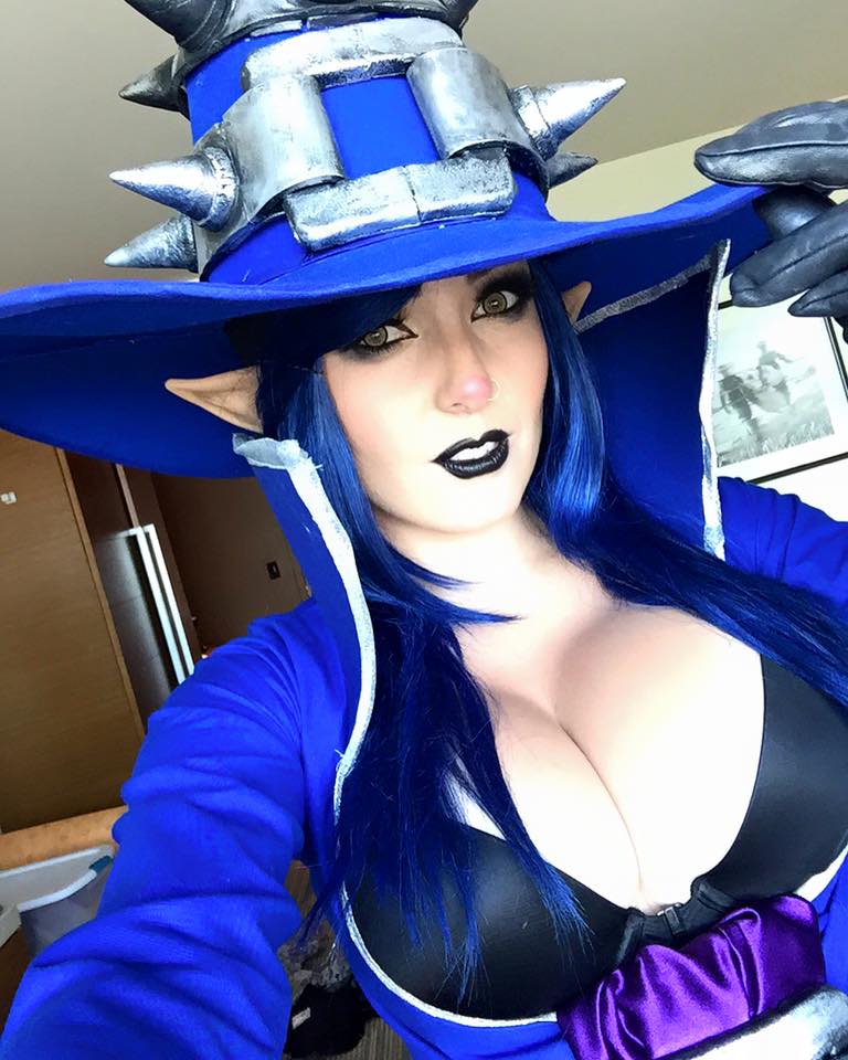 Veigar-Sexy-Cosplay-by-Jessica-Nigri.jpg