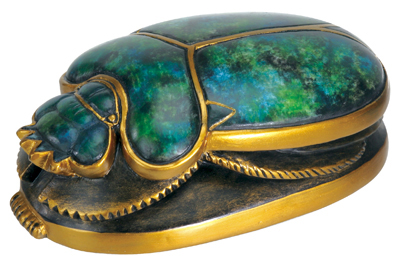 amulets-scarabs-crystals-4.jpg