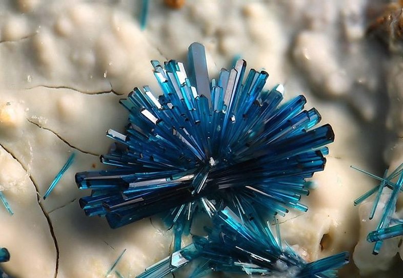 Minerals08_800.jpg
