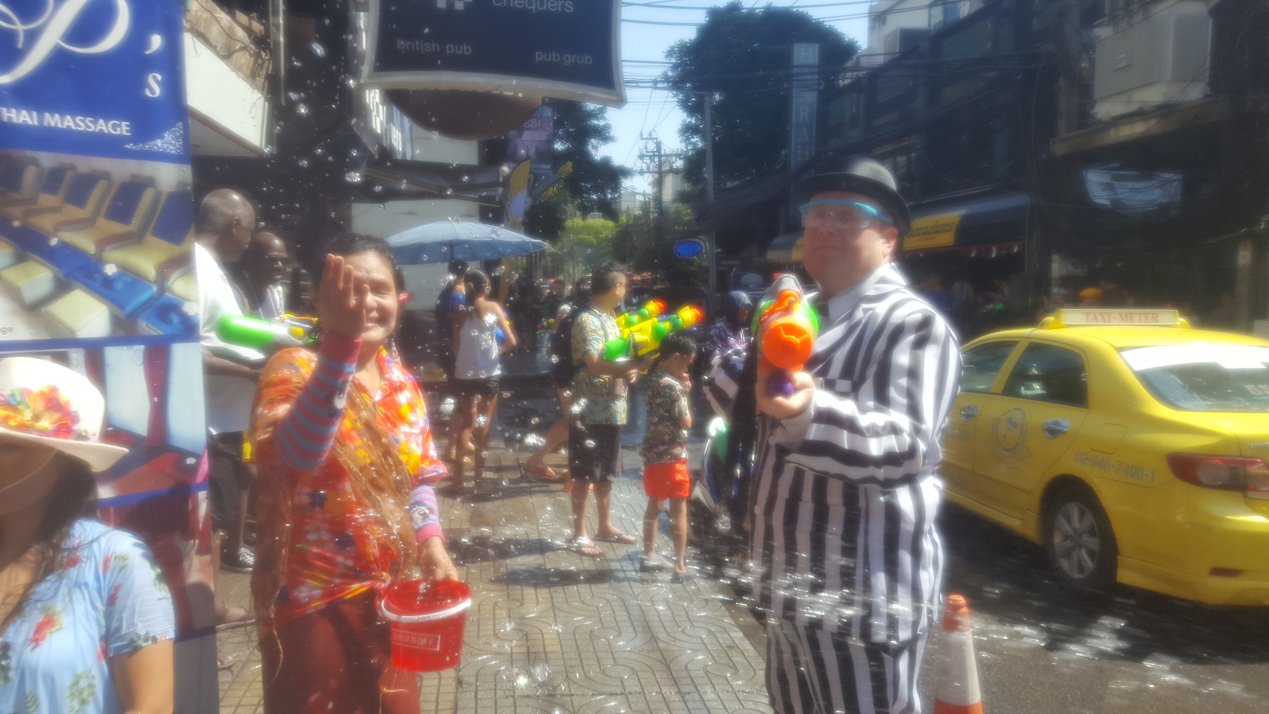 1. Songkran 2018 Annegreat steemit  Bankok Thai new year.jpg