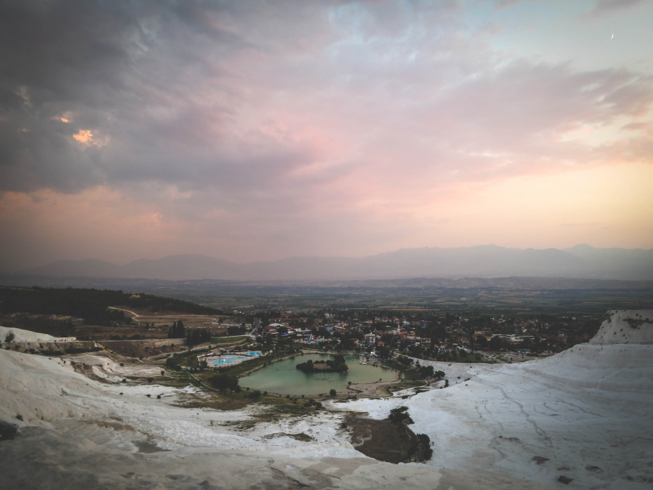 138.Watching sunset over the travertine pools..jpg