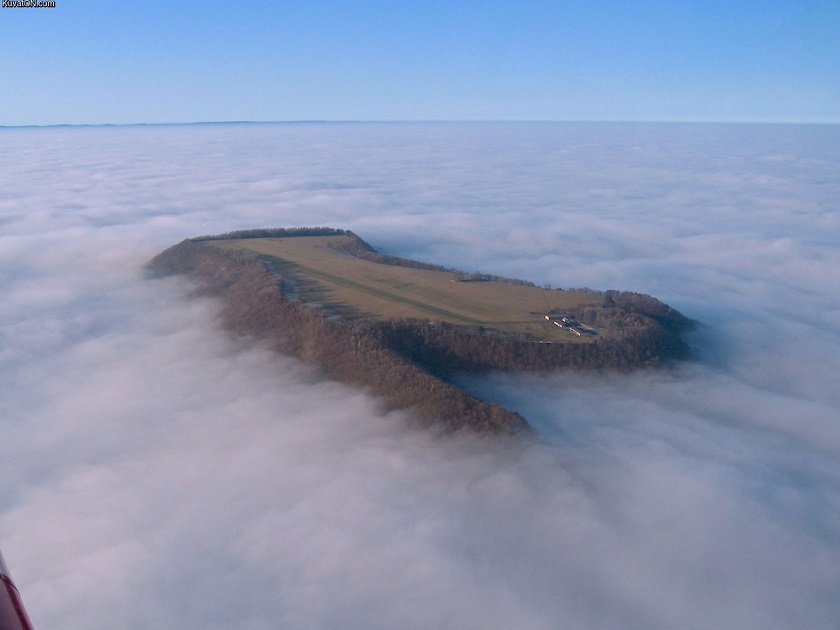 Would-You-Want-to-Land-a-Plane-on-This-Airstrip-Farrenberg-Germany..jpg