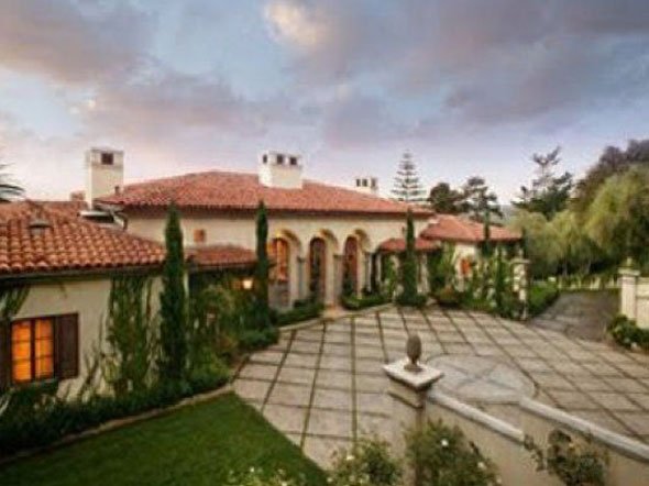 so-who-will-keep-al-gores-brand-new-9-million-mansion-in-southern-california.jpg