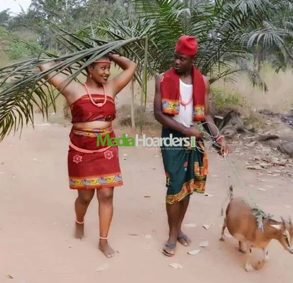 mediahoarders_com_ng-top-14-craziest-pre-wedding-pictures-of-nigerian-couples-this-will-leave-you-in-stitches-16.png