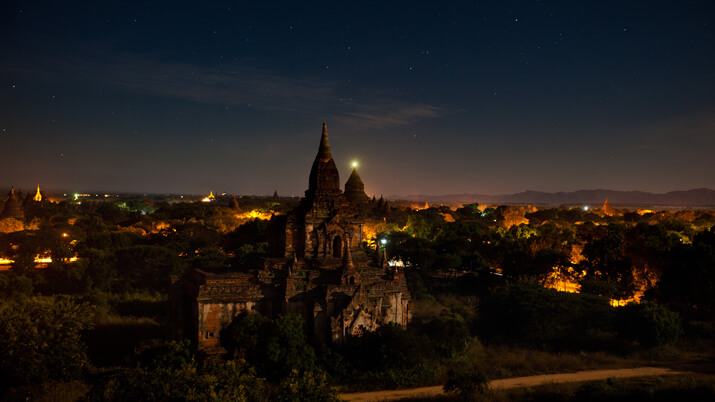 Bagan-Night-Tour2.jpg