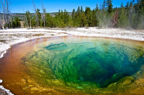 Active-and-Dangerous-Volcanoes.jpg