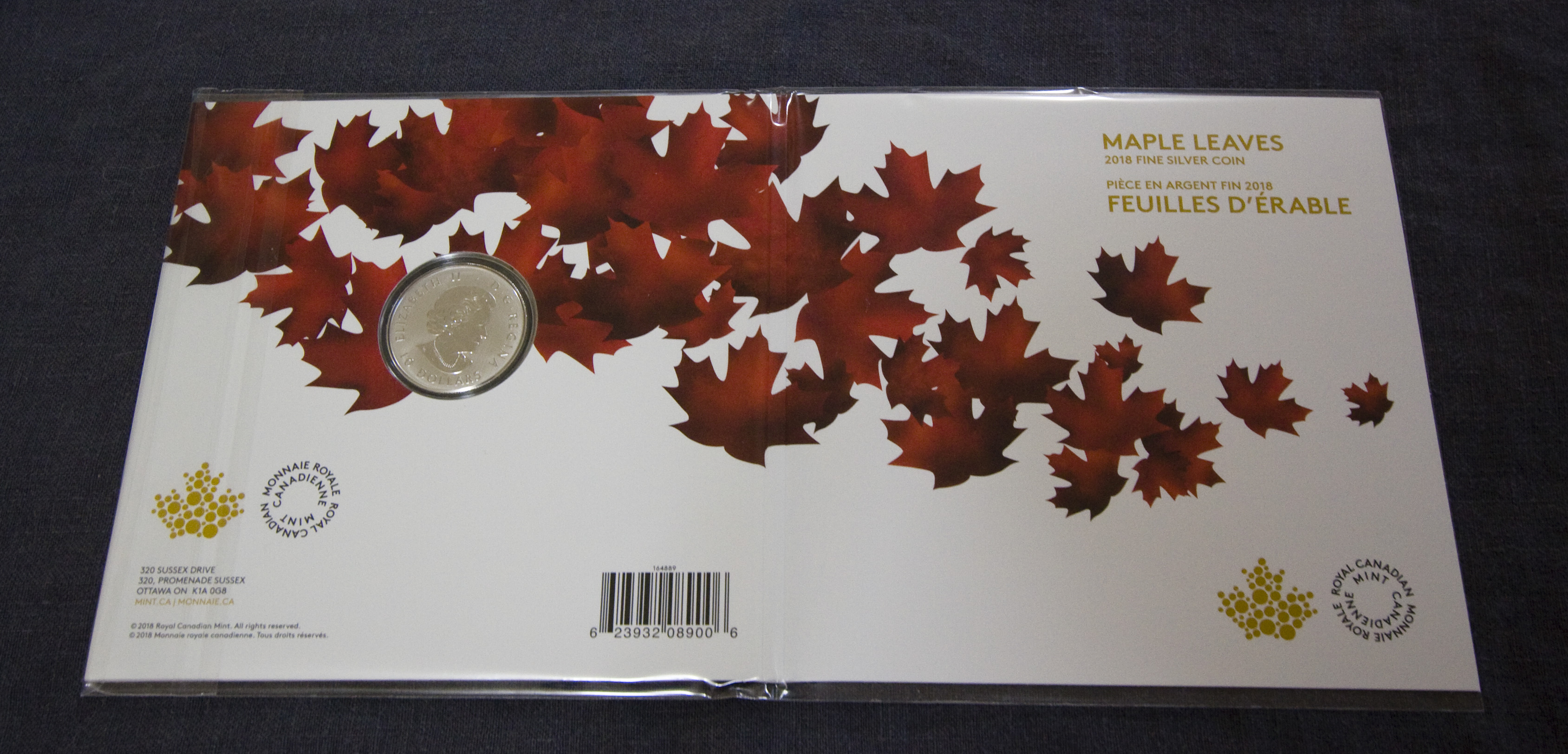 1:2 oz Silver Maple Booklet Open Outside 1.jpg