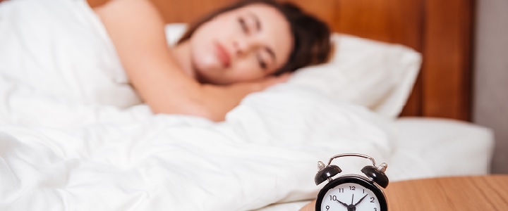 migraines-and-sleep-habits-720.jpg