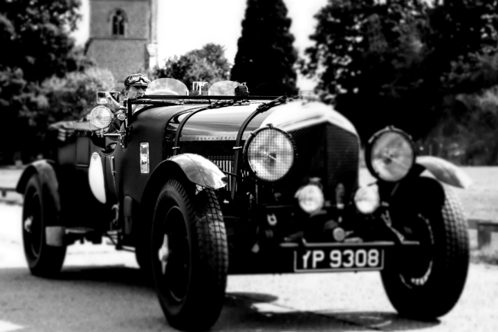 vintage car_720.jpg