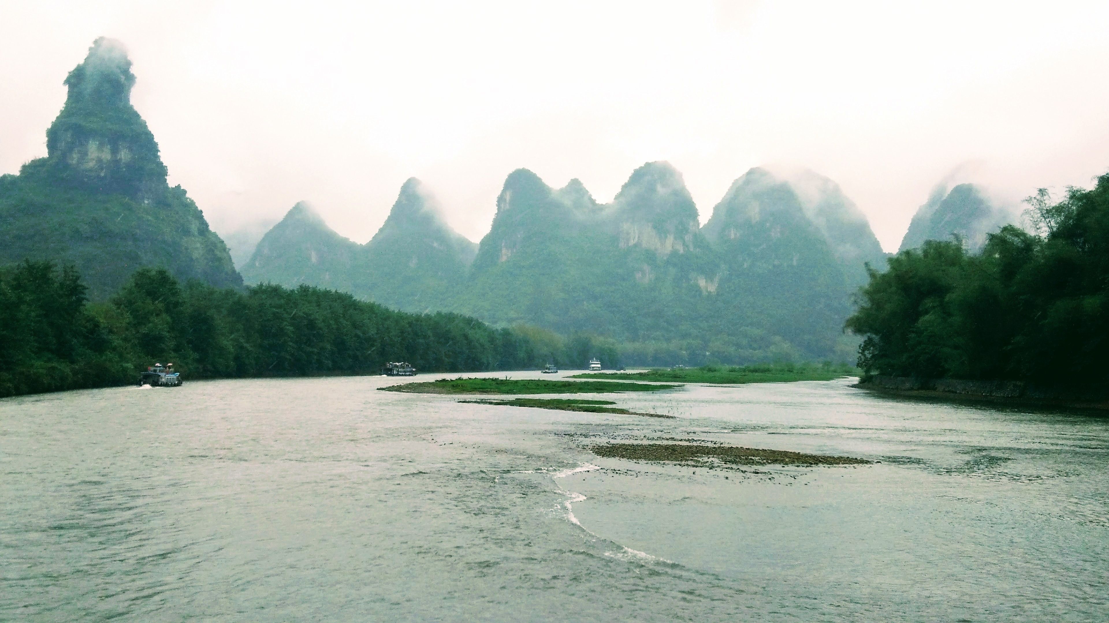 Ha Long Bay (Vietnam) vs. Yangshuo (China) — Steemit