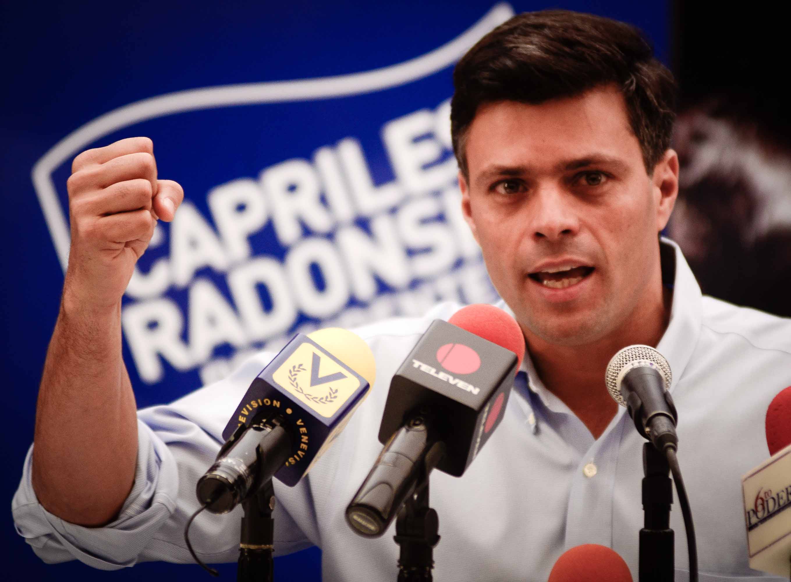 rueda_de_prensa_leopoldo_lopez_20-04-2012_gs-3.jpg