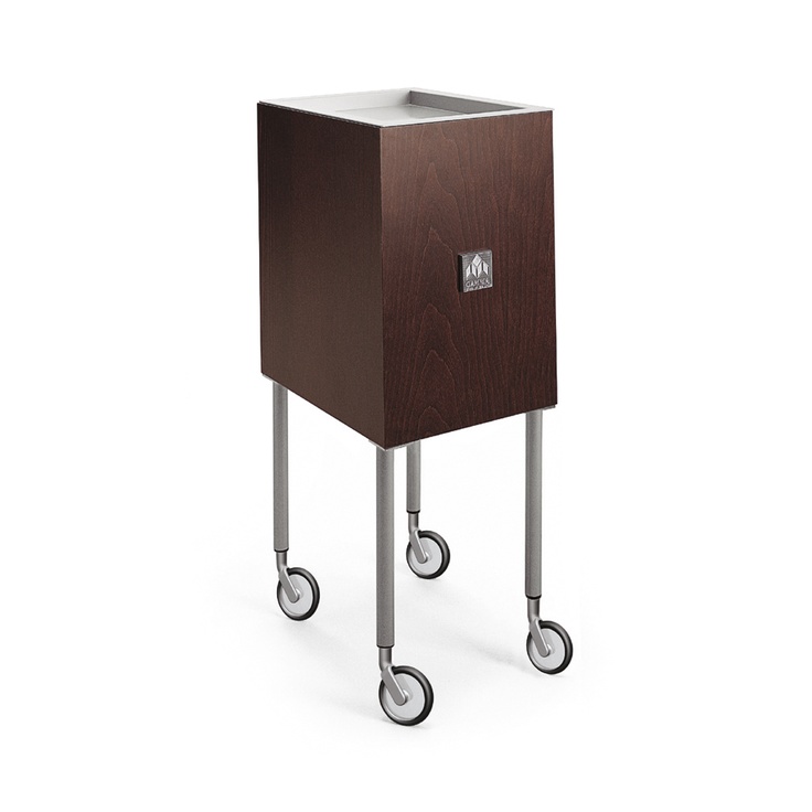 cube-salon-trolley-by-Gamma-state-of-the-art.jpg