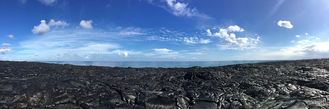 Hawaiʻi_Volcanoes_National_Park,_August_2016.jpg