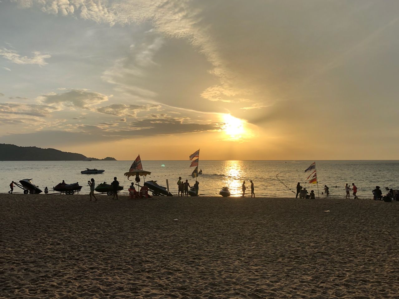 patong beach 5pm(2).jpg