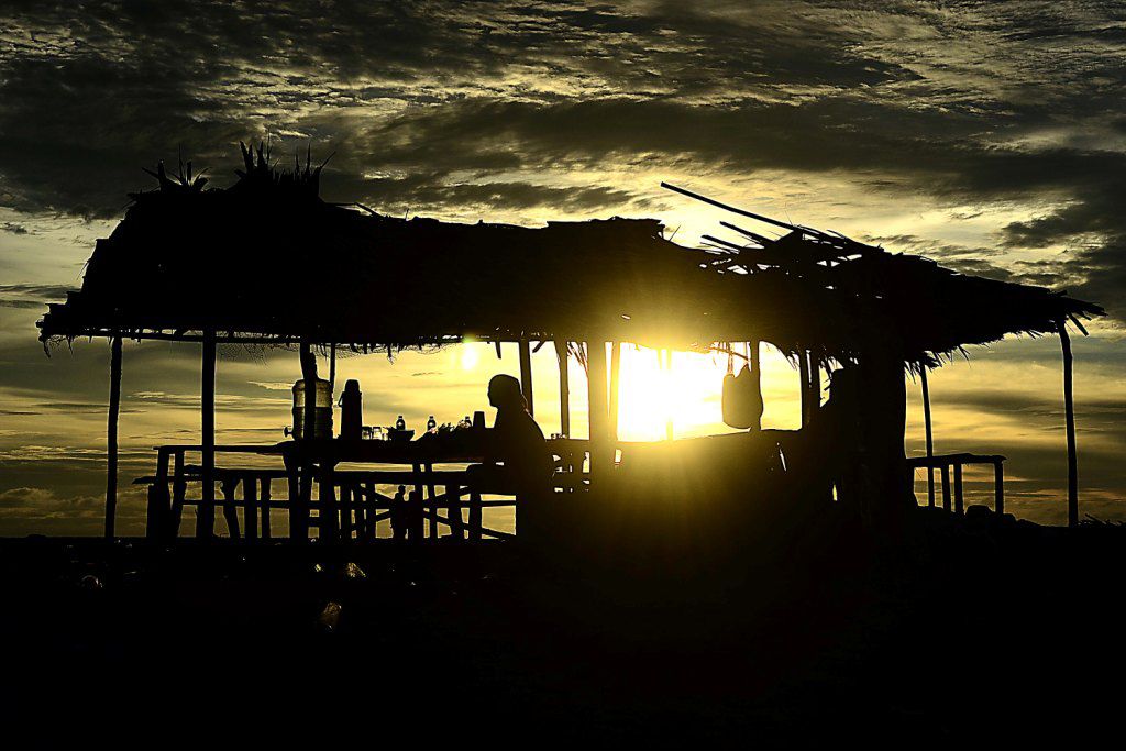 senja di pantai sasak 1.jpg