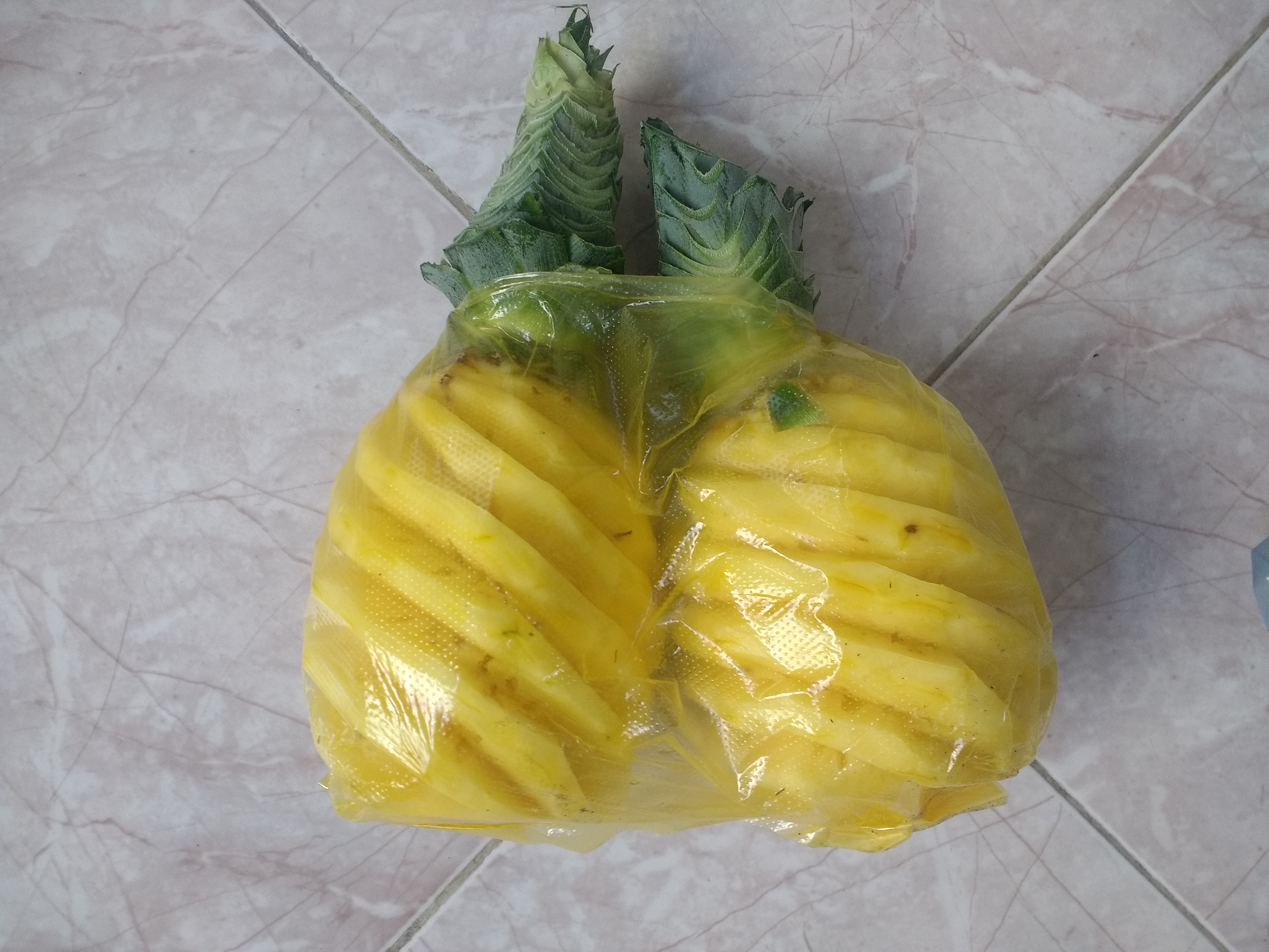 2 pineapples.jpg