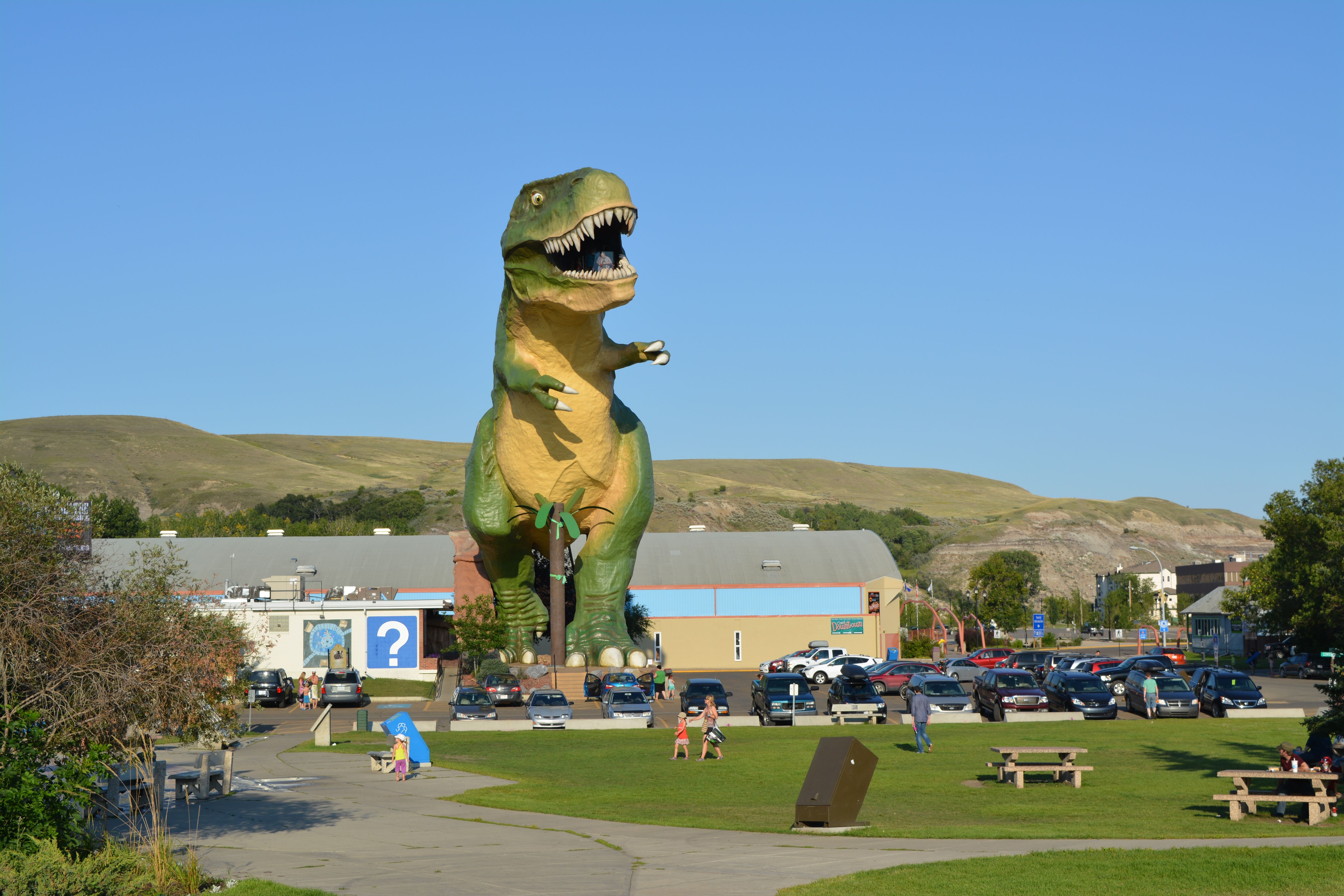 to Drumheller Home of World's Largest Dinosaur — Steemit