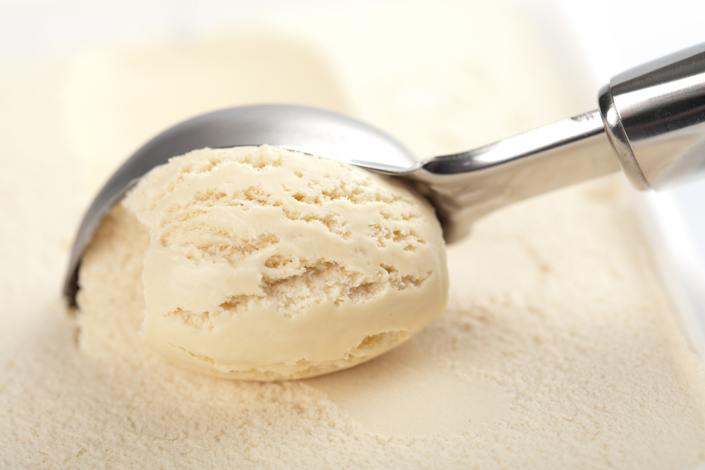 Ice-Cream-Maker-Luxury-Vanilla-Ice-Cream.jpg