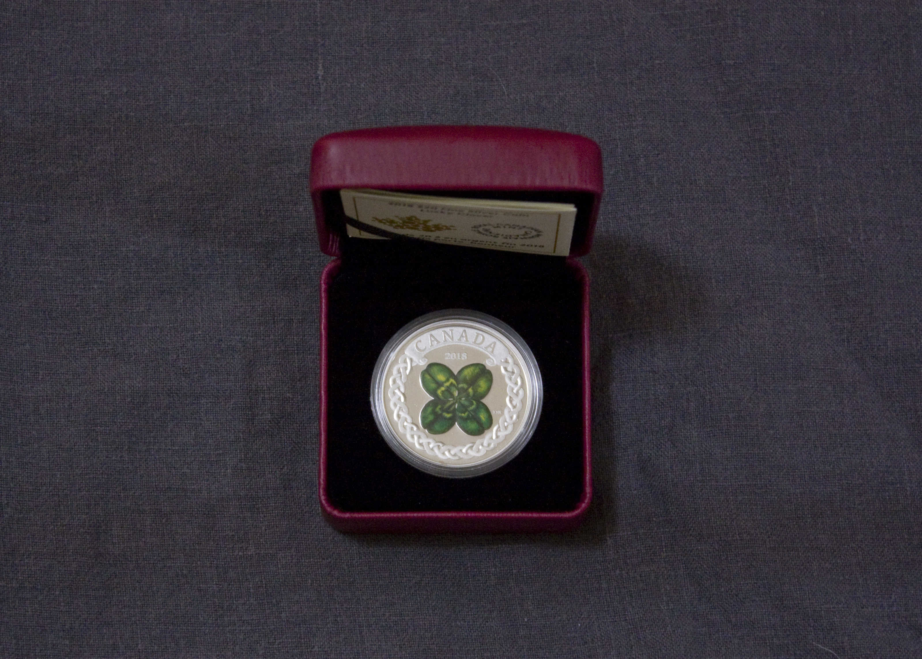 RCM 2018 $20 Lucky Clover Clamshell Open 1.jpg