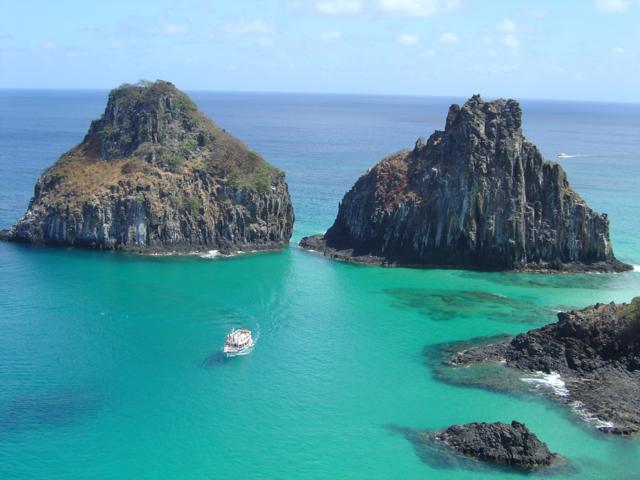 Fernando-De-Noronha-Archipelago.jpg