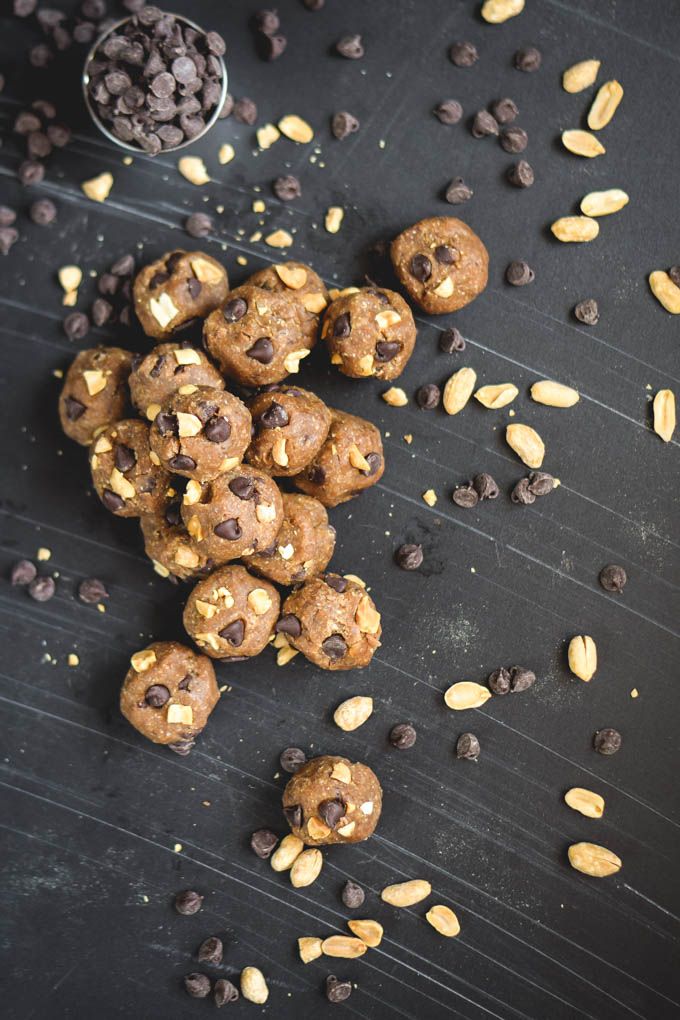 Crunchy Peanut Butter Chocolate Protein Bites-.jpg