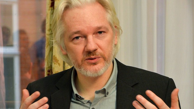 julian_assange_getty_.jpg