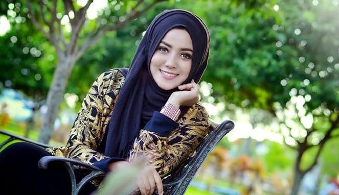 Wanita-Aceh.jpg