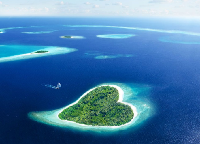 heart island Maldives.PNG