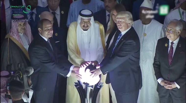Trump & Saudi King.jpg