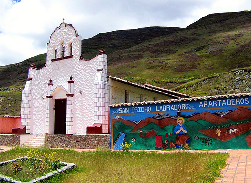 iglesia apartaderos.jpg