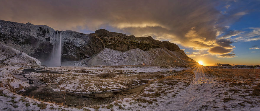 Seljalandsfoss.jpg