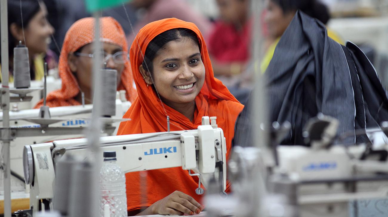 garment-worker-wb.jpg