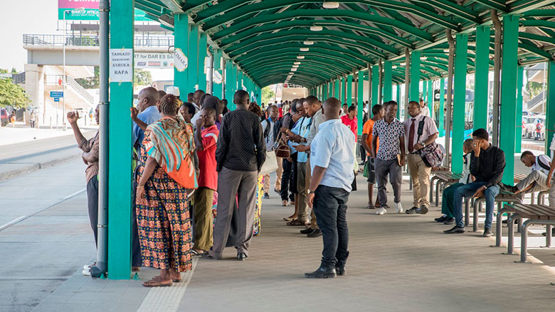 tz-tanzania-city-residents-embrace-new-rapid-transit-service-780x439.jpg