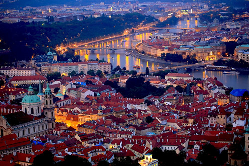 prague-night-pix.jpg